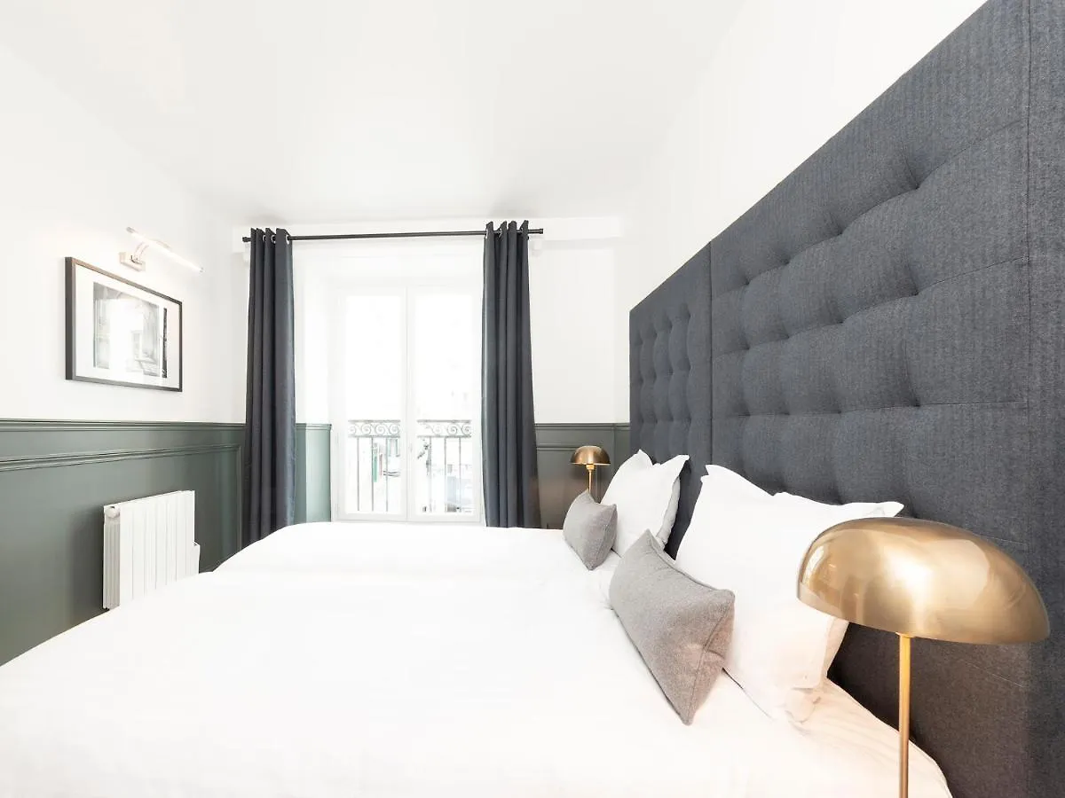 Daire Livinparis - Luxury 4 Bedrooms Le Marais I